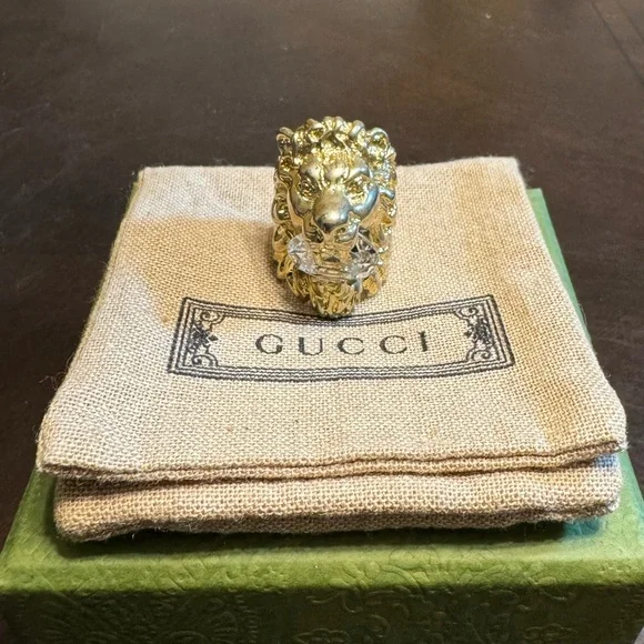 New Authentic Gucci Lion Head Ring Crystal Size XS / US 5.25 - Picture 2 of 10